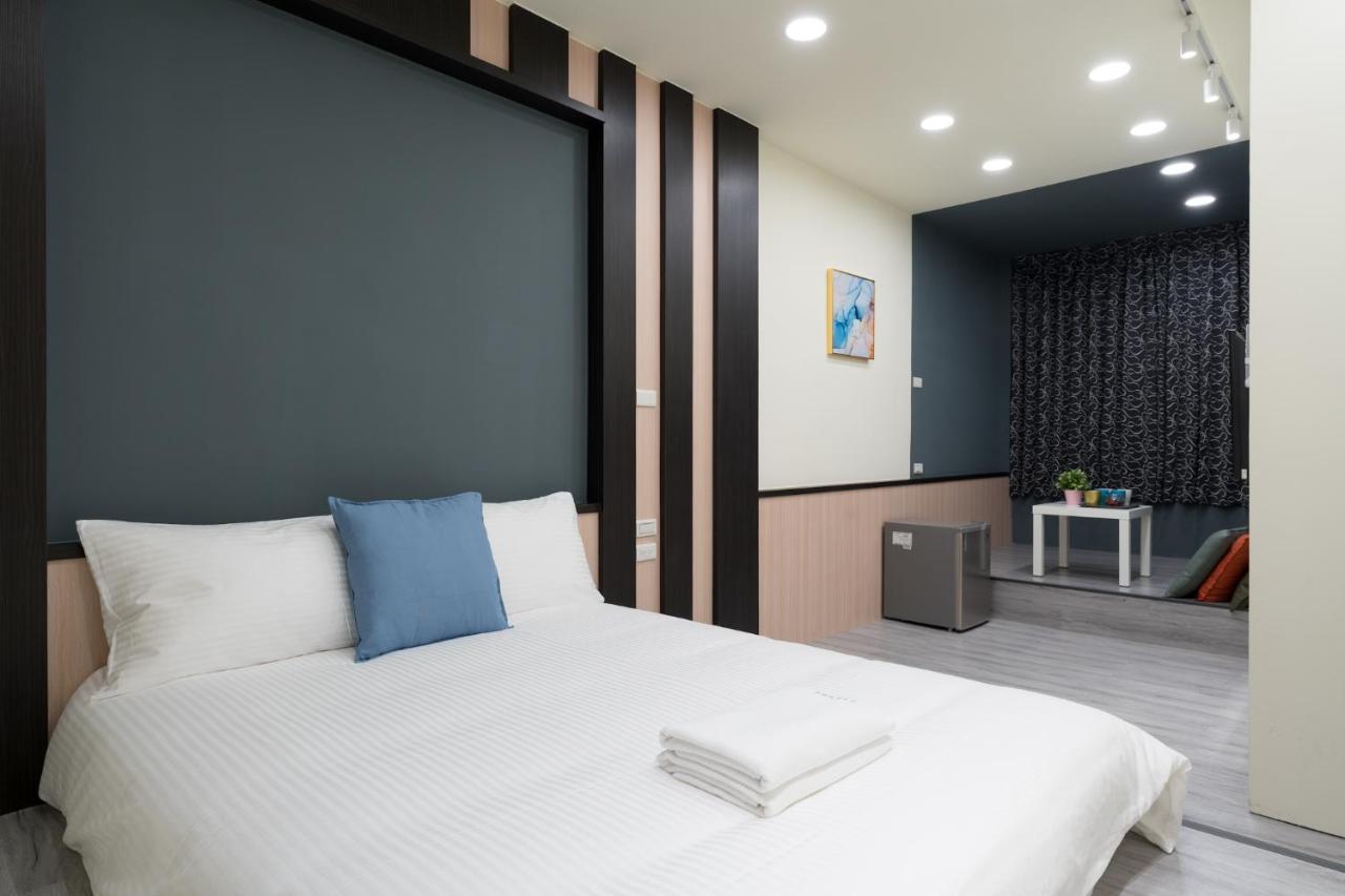 Reise Guesthouse 喜遊旅宿 ゲストハウス 旅マニア Tainan Buitenkant foto