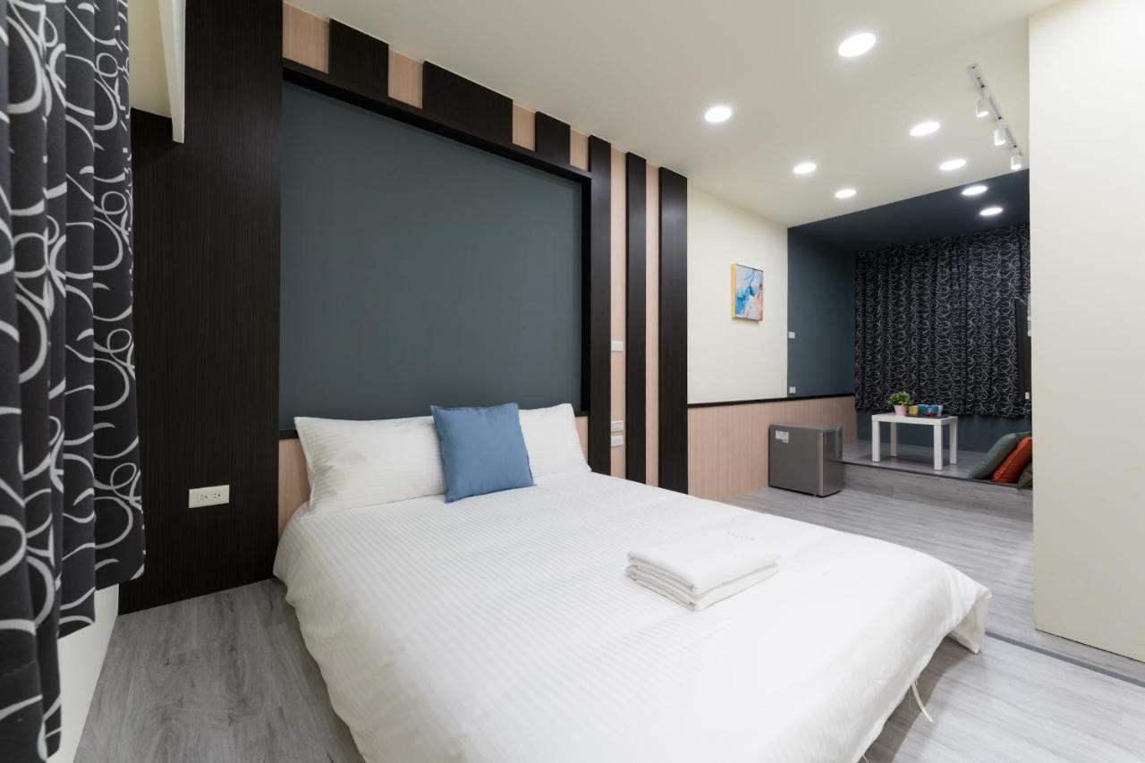 Reise Guesthouse 喜遊旅宿 ゲストハウス 旅マニア Tainan Buitenkant foto
