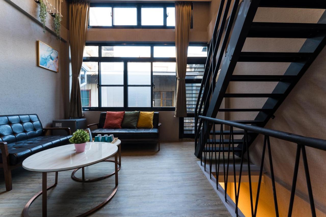 Reise Guesthouse 喜遊旅宿 ゲストハウス 旅マニア Tainan Buitenkant foto